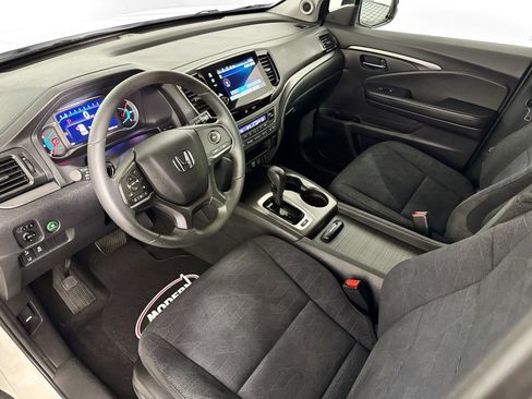 Used 2019 Honda Pilot EX image 5