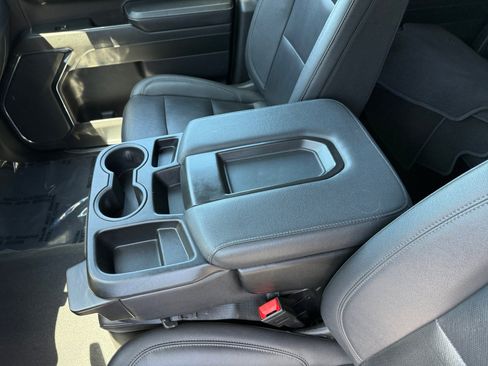 Used 2024 GMC Sierra 1500 SLT AWD/4WD image 13