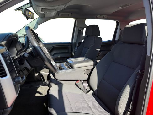 Used 2018 GMC Sierra 1500 SLE w/ SLE Value Package image 9