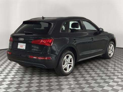 Used 2019 Audi Q5 2.0T Premium w/ Convenience Package AWD/4WD image 9