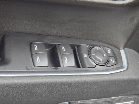 New 2026 Chevrolet Silverado 1500 LT Trail Boss w/ Convenience Package II image 24