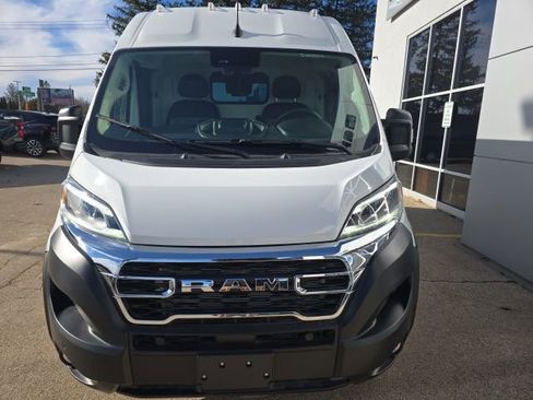 Used 2025 RAM ProMaster 2500 w/ Quick Order Package 22G SLT image 2