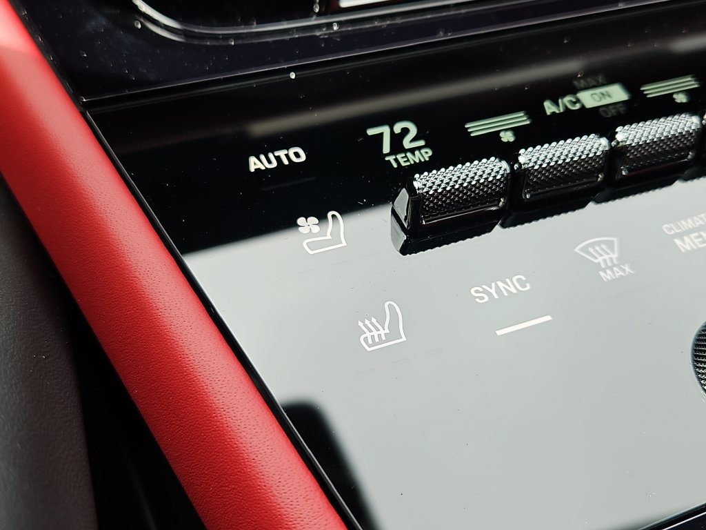 New 2026 Porsche Cayenne S AWD/4WD image 21