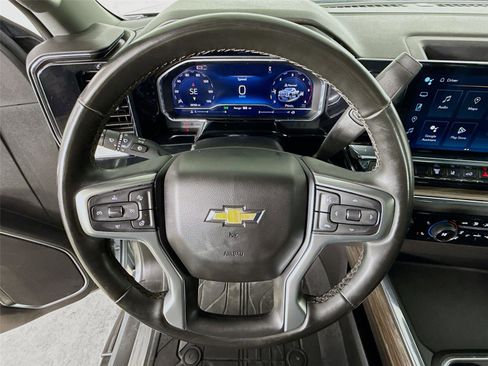 Used 2024 Chevrolet Silverado 3500 LT w/ Convenience Package image 12