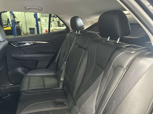 Used 2021 Buick Envision Essence w/ Technology Package I FWD image 30