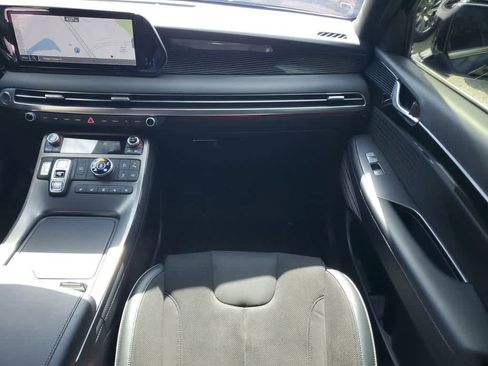 Used 2024 Hyundai Palisade Calligraphy image 15
