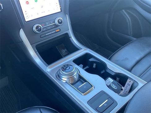 Used 2024 Ford Edge SEL image 27