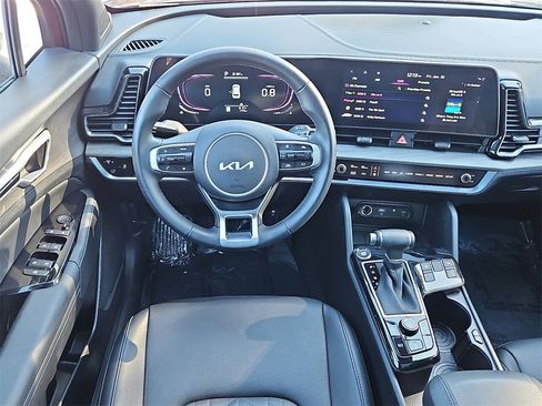 Used 2025 Kia Sportage X-Line w/ Premium Package image 13