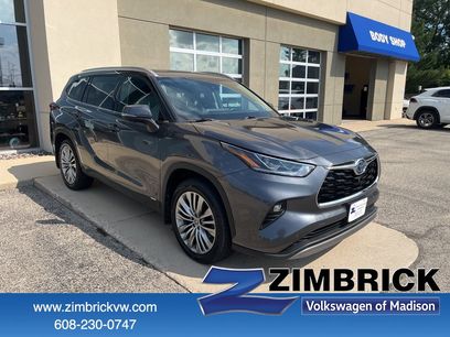 Used 2023 Toyota Highlander Platinum