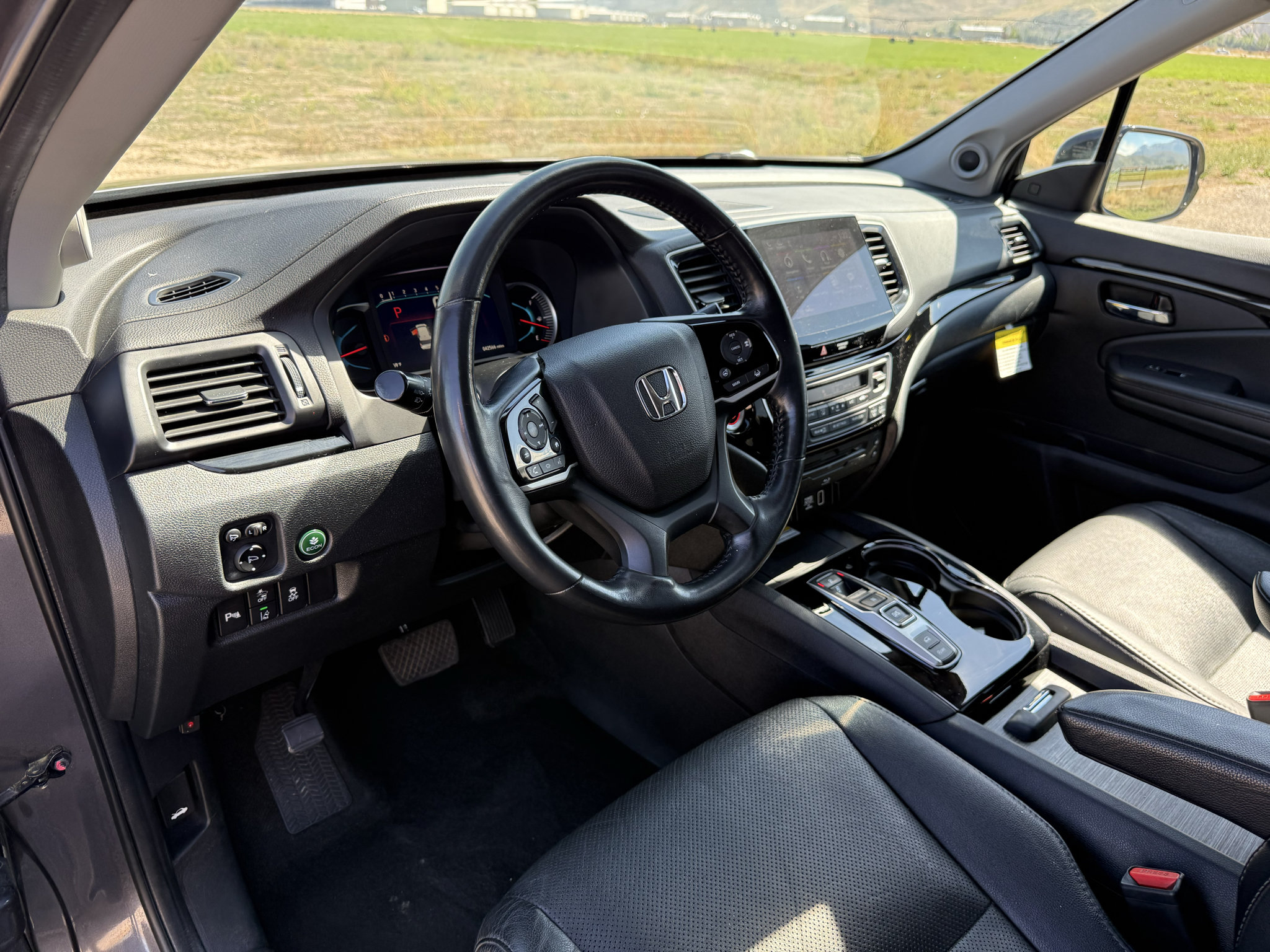 Used 2022 Honda Pilot Elite image 16