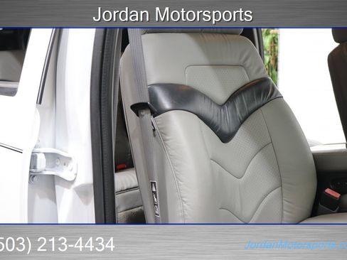 Used 2002 Ford F350 Lariat image 73