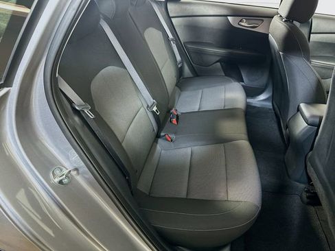 Used 2023 Kia Forte LXS w/ LXS Technology Package image 13