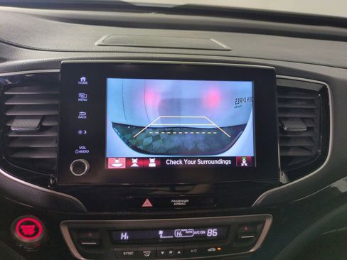 Certified 2023 Honda Ridgeline Black Edition image 24