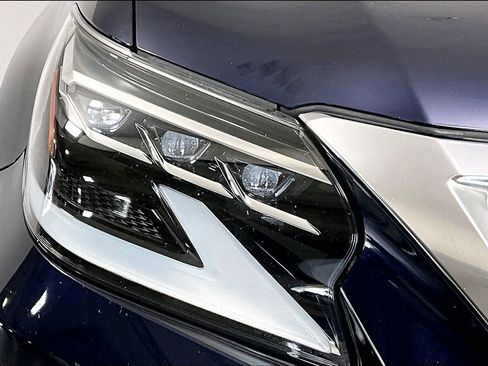 Used 2022 Lexus GX 460 image 28