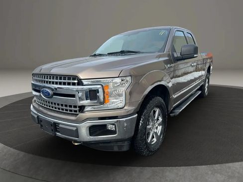 Used 2018 Ford F150 XLT w/ Equipment Group 302A Luxury AWD/4WD image 1