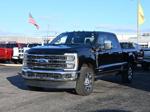 Used 2025 Ford F350 King Ranch w/ Chrome Package image 57