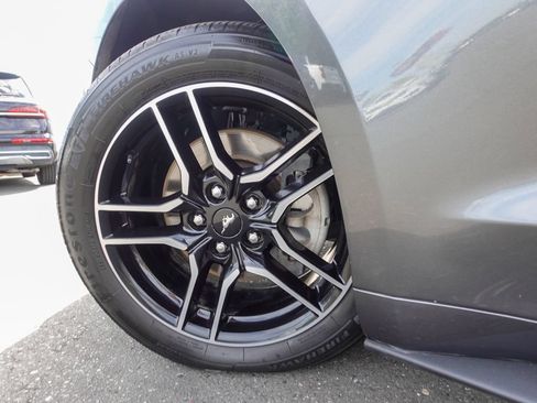 Used 2018 Ford Mustang Premium RWD image 11