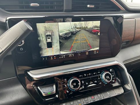 New 2025 GMC Sierra 2500 Denali Ultimate w/ Max Trailering Package image 19