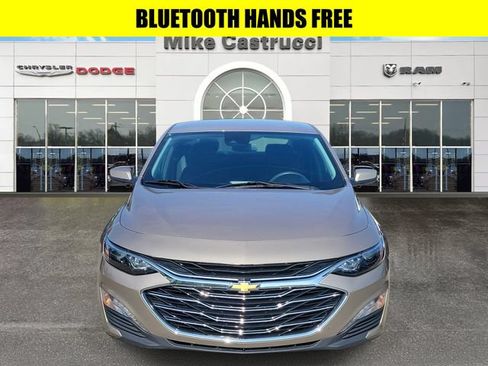 Used 2023 Chevrolet Malibu LT FWD image 2
