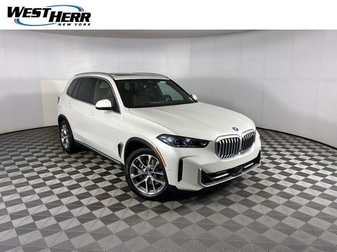 New 2026 BMW X5 xDrive50e w/ Premium Package image 1