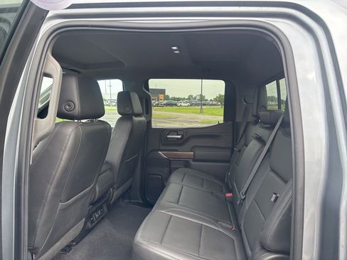 Used 2019 Chevrolet Silverado 1500 LT w/ True North Edition AWD/4WD image 10