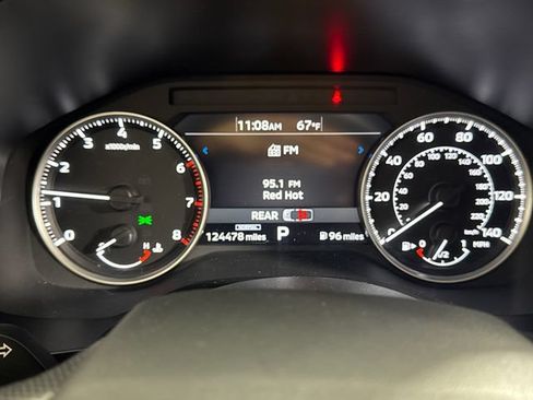 Used 2024 Mitsubishi Outlander ES AWD/4WD image 29