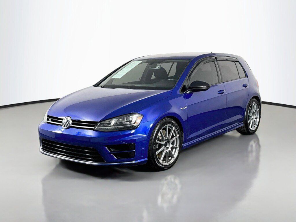 Used 2016 Volkswagen Golf 4-Door AWD/4WD image 1