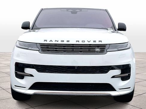 Used 2023 Land Rover Range Rover Sport SE Dynamic image 3