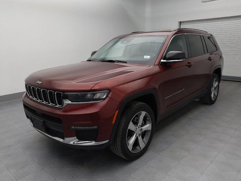 Used 2021 Jeep Grand Cherokee L Limited image 2