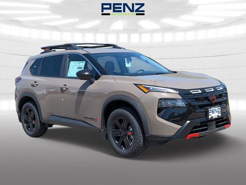 New 2026 Nissan Rogue SV AWD/4WD image 1