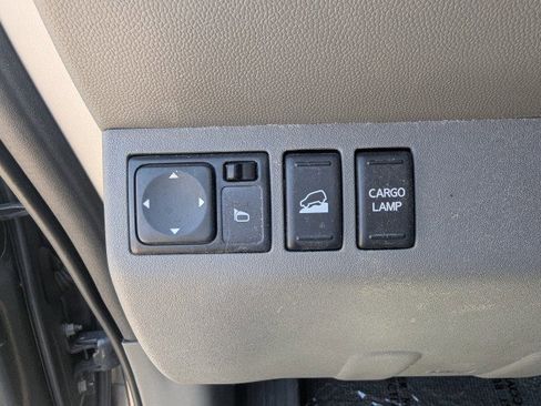 Used 2019 Nissan Frontier SV AWD/4WD image 16
