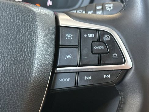 Certified 2026 Toyota Grand Highlander AWD Hybrid image 31
