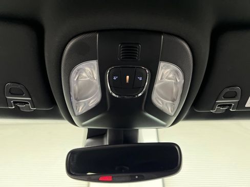 Used 2025 Jeep Compass Trailhawk AWD/4WD image 59