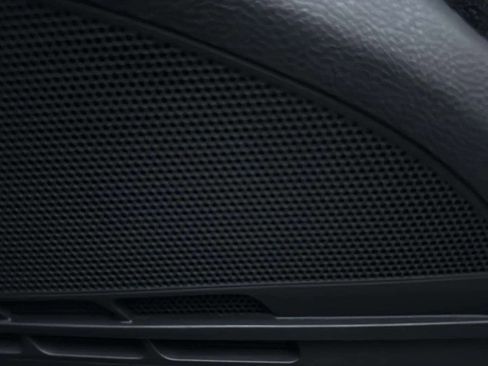 Used 2011 Volkswagen Golf 4-Door image 32