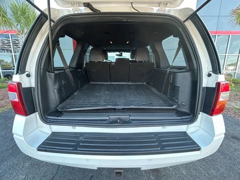 Used 2017 Ford Expedition Platinum AWD/4WD image 19