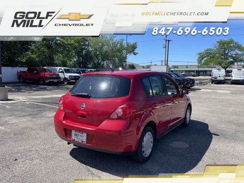 Used 2011 Nissan Versa 1.8 S FWD image 7