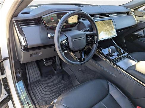 New 2025 Land Rover Range Rover Sport Dynamic SE AWD/4WD image 3