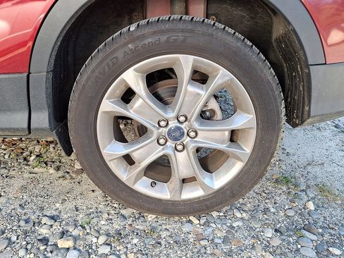 Used 2014 Ford Escape SE w/ Equipment Group 201A AWD/4WD image 8
