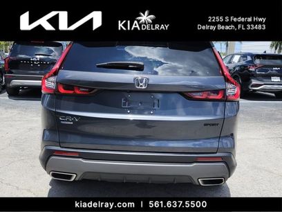 Used 2025 Honda CR-V Sport