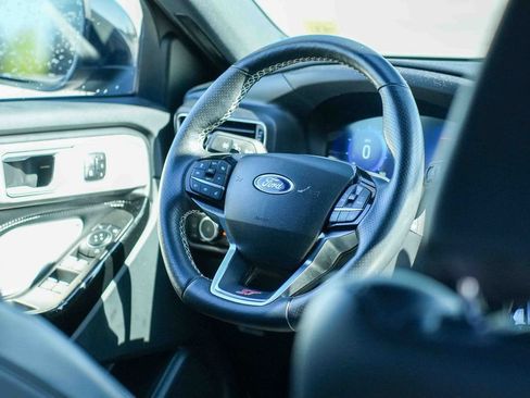 Used 2023 Ford Explorer ST w/ Equipment Group 401A AWD/4WD image 24