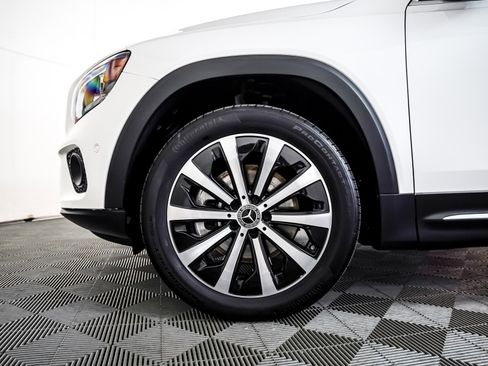 Certified 2022 Mercedes-Benz GLB 250 image 6