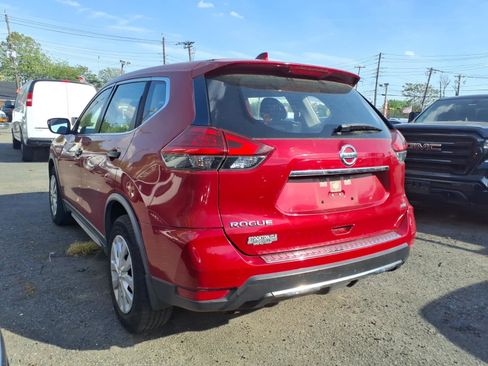 Used 2017 Nissan Rogue S AWD/4WD image 4