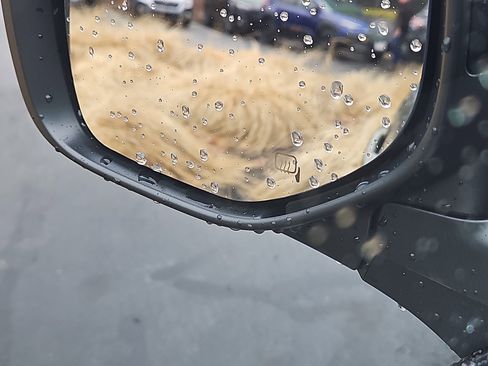 Certified 2025 Subaru Outback Premium image 14