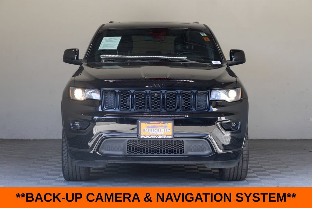 Used 2021 Jeep Grand Cherokee Laredo X AWD/4WD image 5