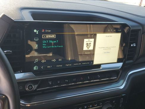 Used 2024 Chevrolet Silverado 2500 High Country w/ Technology Package image 15