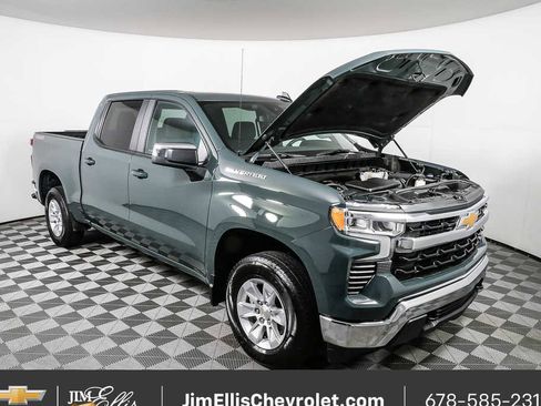 Certified 2025 Chevrolet Silverado 1500 LT image 30