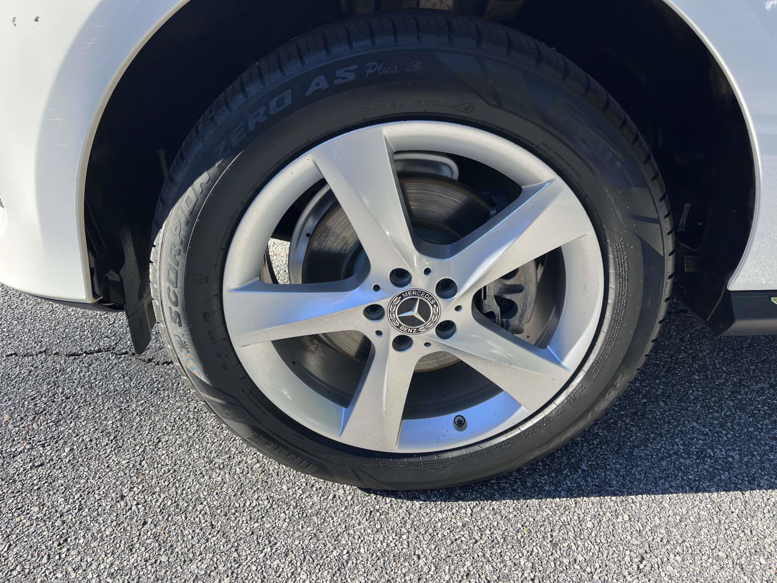 Used 2017 Mercedes-Benz GLE 350 4MATIC image 16
