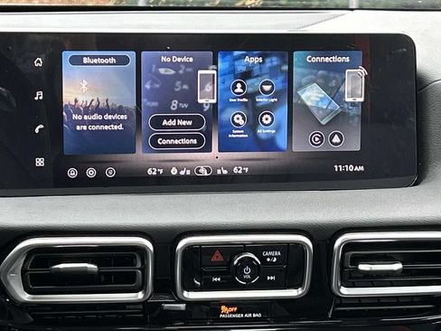 New 2026 Nissan Sentra SR w/ SR Premium Package FWD image 24