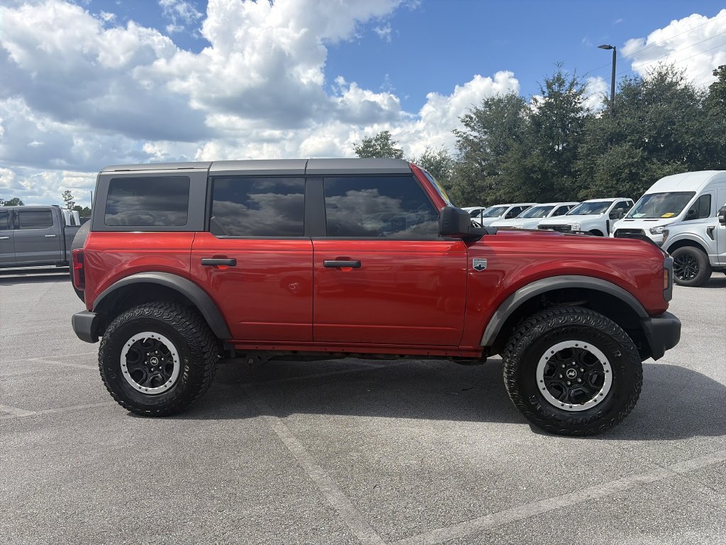 Used 2023 Ford Bronco Big Bend w/ Sasquatch Package AWD/4WD image 8