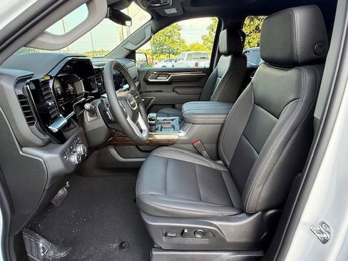 New 2026 GMC Sierra 1500 Elevation w/ Elevation Premium Package image 14